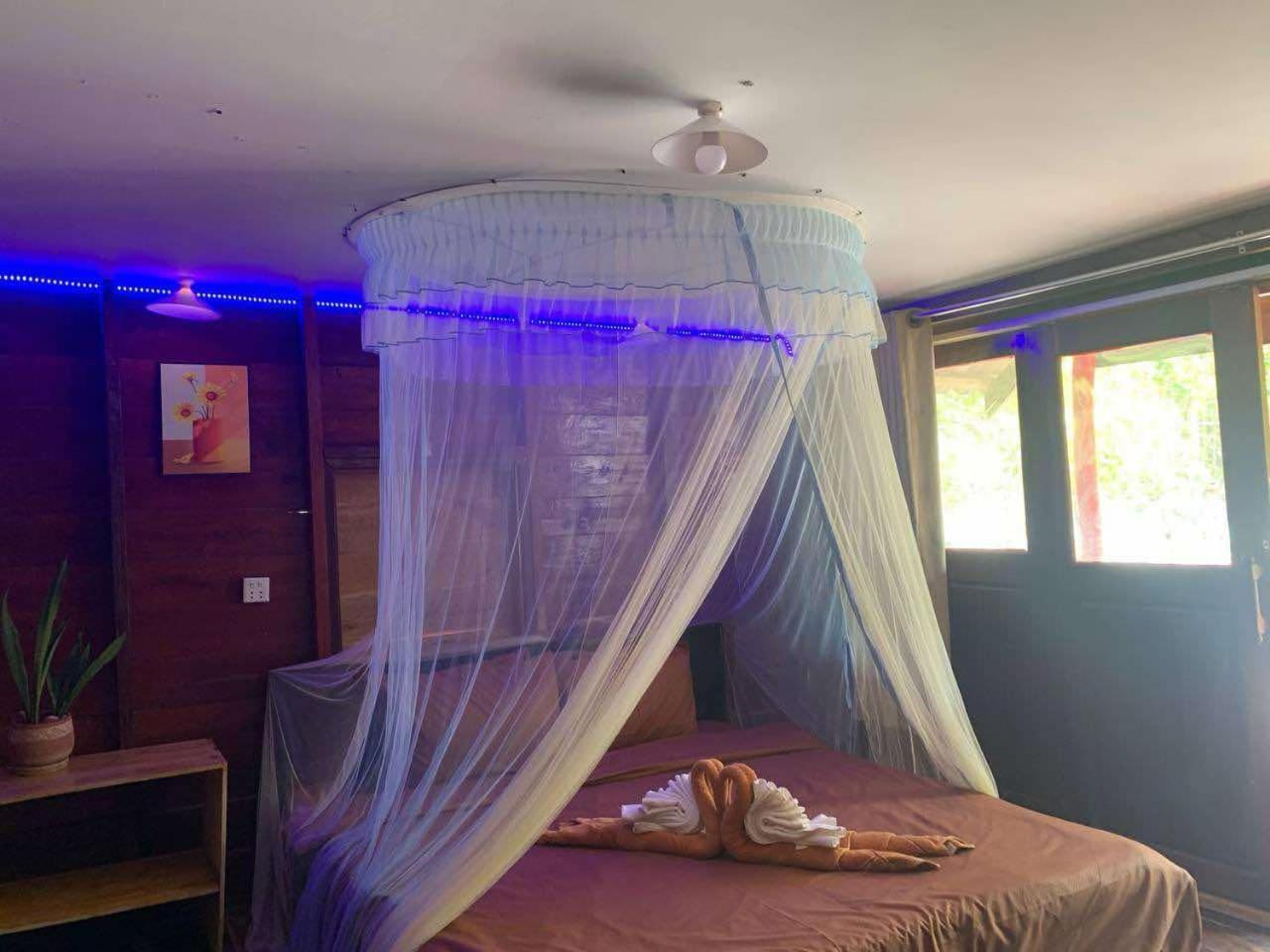 Koh Rong Beach Hostel And Bungalows Kaoh Touch Luaran gambar